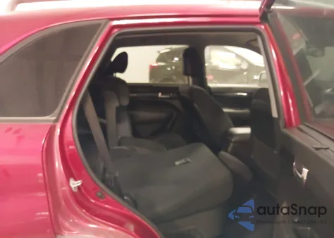 2014 Kia Sorento Lx from USA, damaged, VIN 5XYKTCA67EG438407